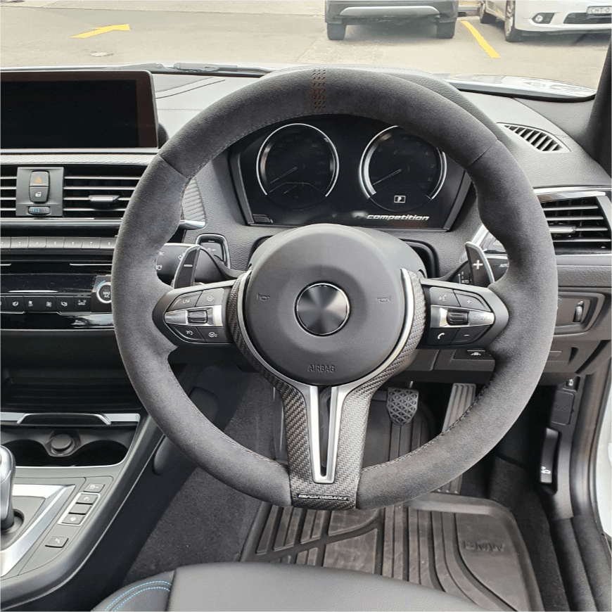 Custom Black Vintage Volant Lenkrad Wooden Steering Wheel for BMW F10 F11 F30 F32 F33 F36 F82 E90 E92 E93 M3 X1 E84 X5 E70 E71 - YunLexus