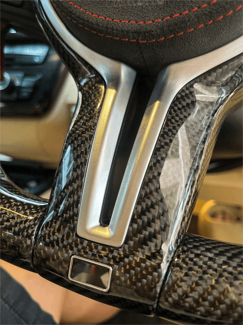 Custom Heated M Led Display Carbon Fiber Steering Wheel for BMW M2 M3 M4 M5 F10 F50 F30 F32 F80 F82 F90 E90 E92 E60 E63 G20 G30 - YunLexus